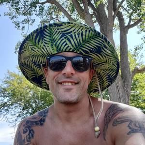 Meet your Posher, James